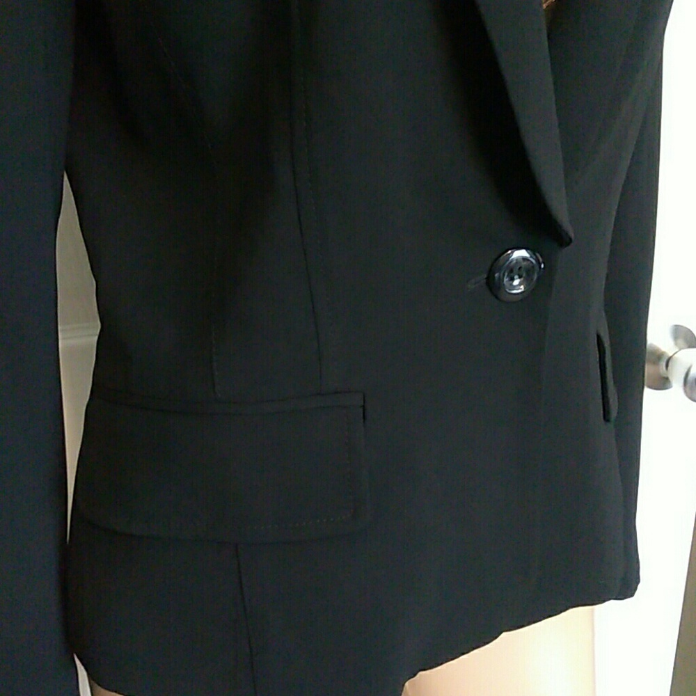 Black Bebe Jacket. - Picture 5 of 7